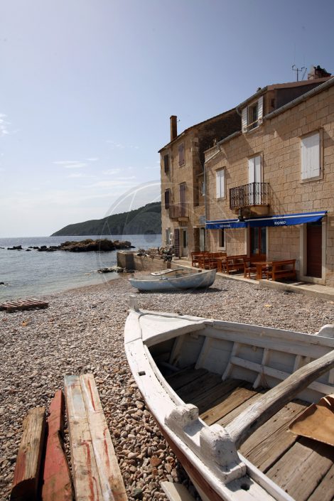 Isola-Vis-spiaggia©neviodoz